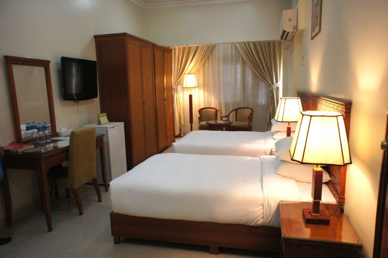 Al Muntazah Plaza Hotel Doha Exterior foto