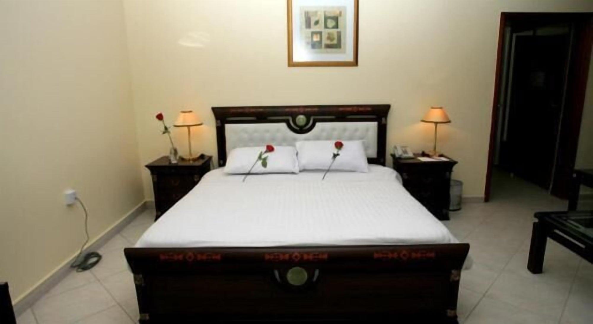 Al Muntazah Plaza Hotel Doha Exterior foto