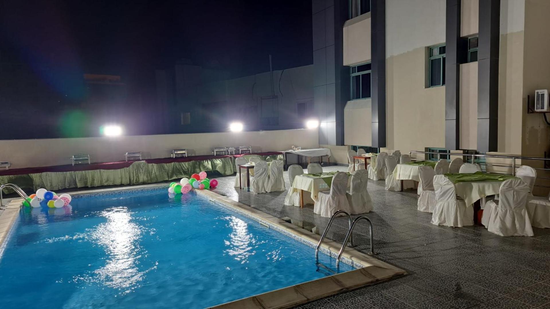 Al Muntazah Plaza Hotel Doha Exterior foto