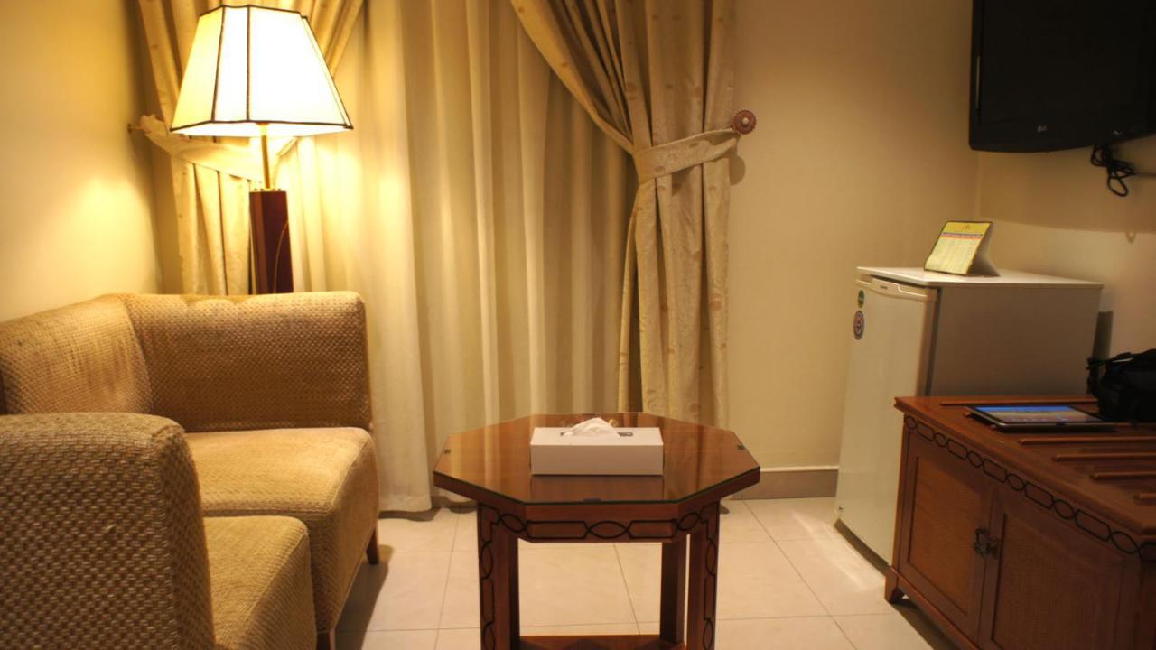 Al Muntazah Plaza Hotel Doha Exterior foto