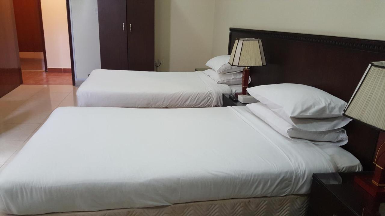 Al Muntazah Plaza Hotel Doha Exterior foto